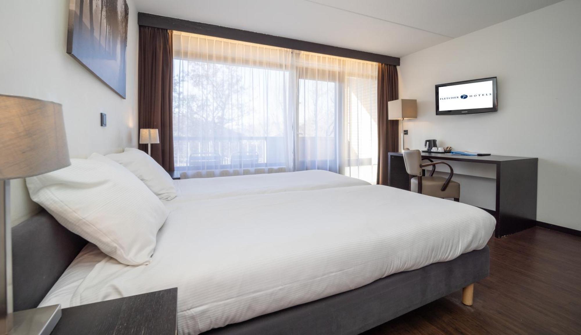 Fletcher Hotel - Restaurant เฮโล ภายนอก รูปภาพ